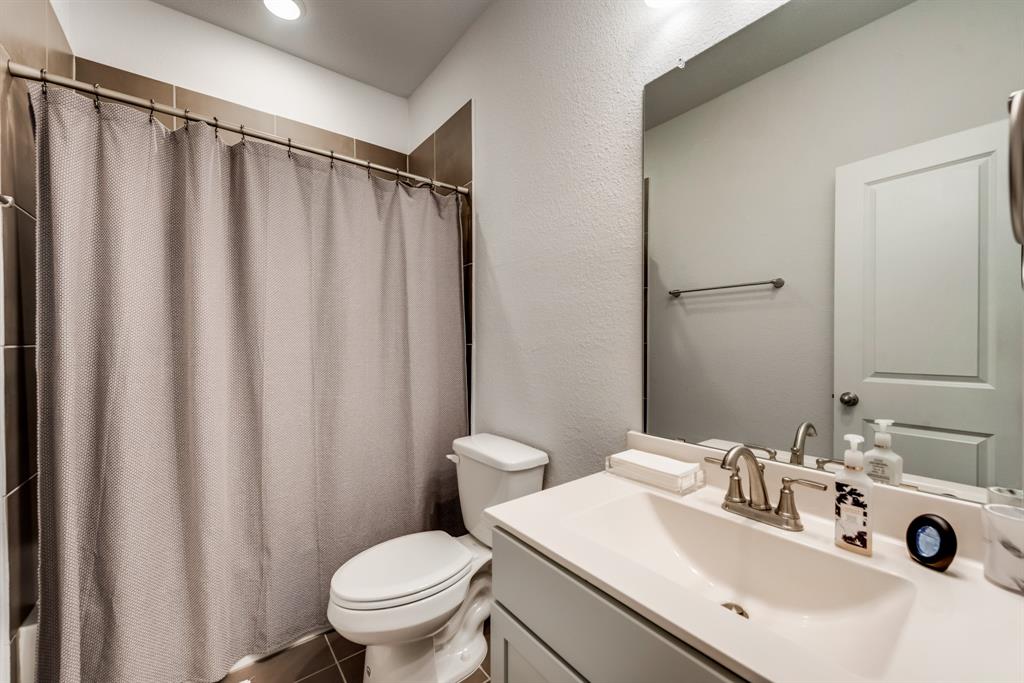 Sonoma Verde - Residential