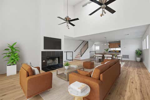Photo of 2200 N Peak Street, Dallas, TX 75204 (MLS # 21311132)