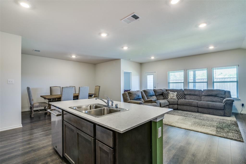 1210 Community Way