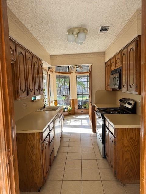 Villas Of Los Rios - Residential