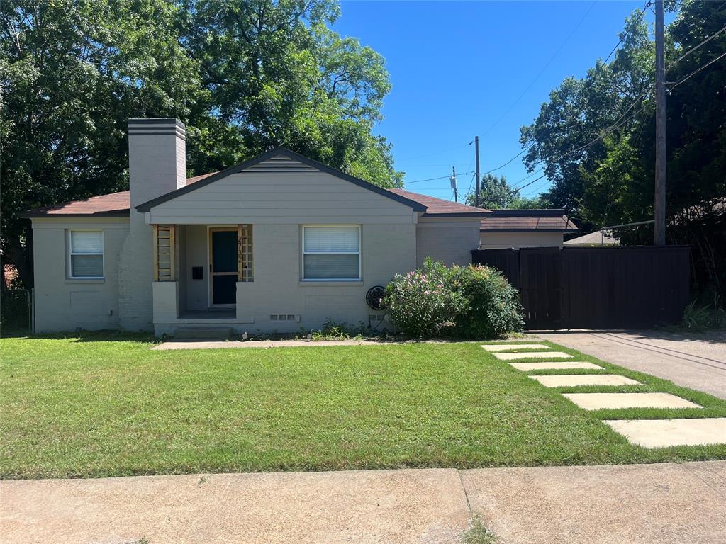 El Tivoli Place - Residential Lease