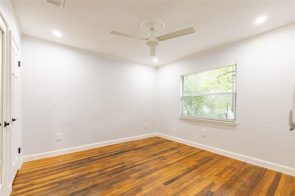 El Tivoli Place - Residential Lease