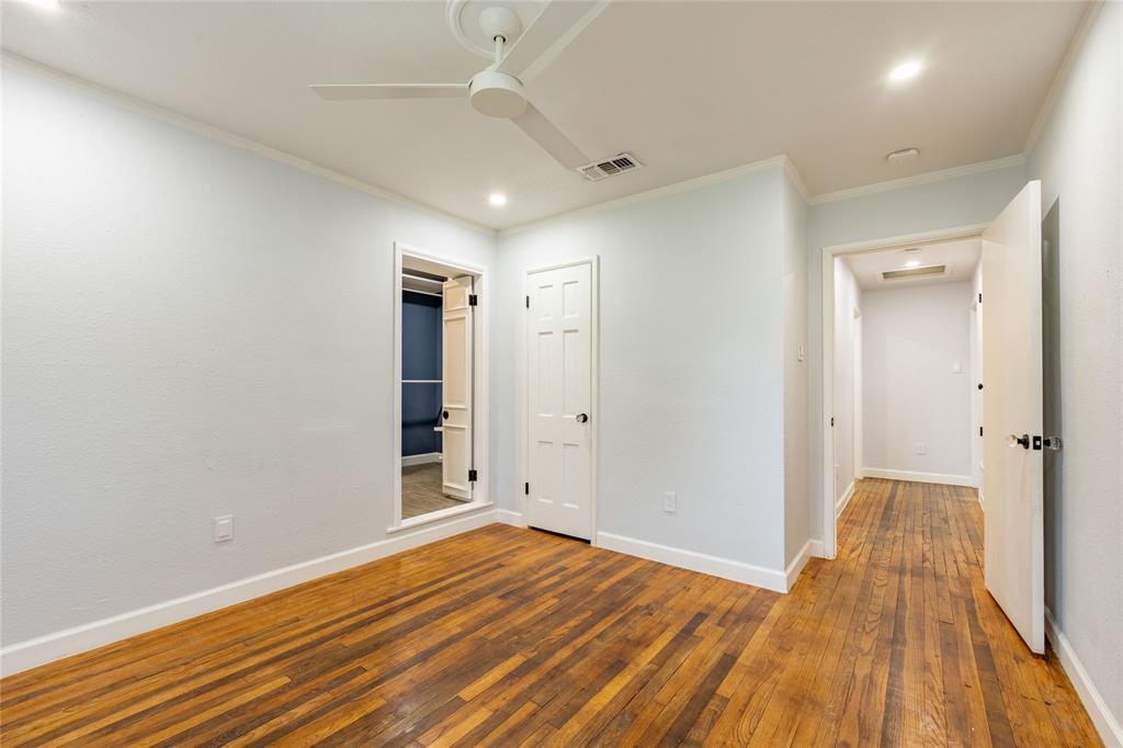 El Tivoli Place - Residential Lease