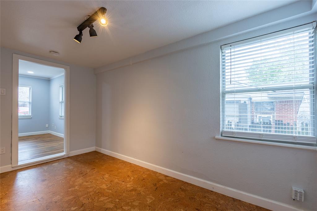 El Tivoli Place - Residential Lease