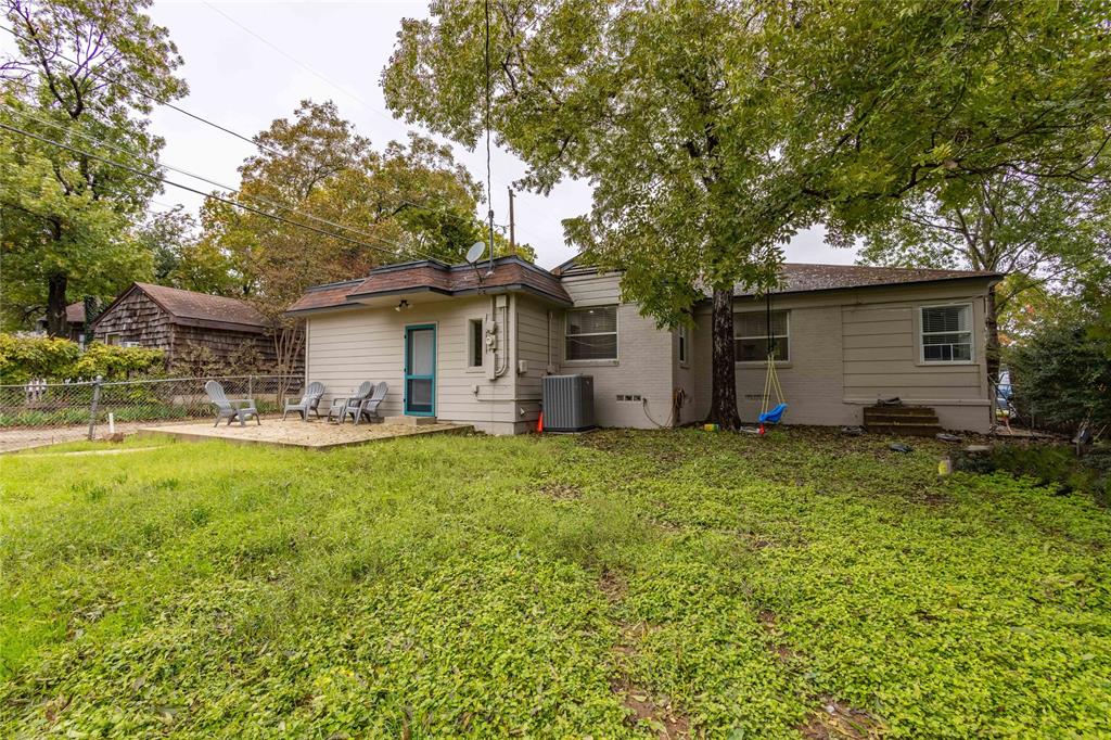 El Tivoli Place - Residential Lease