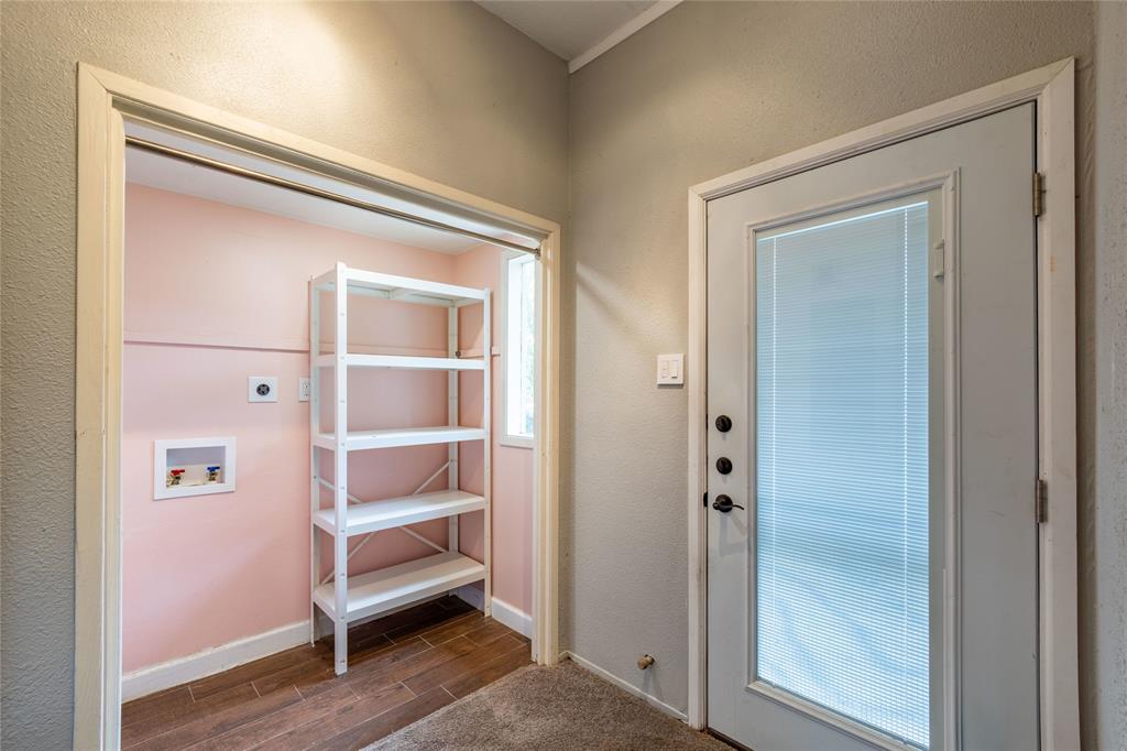 El Tivoli Place - Residential Lease