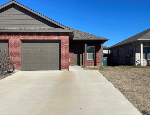 Photo of 2919 Peony Drive, Sherman, TX 75092 (MLS # 21168119)