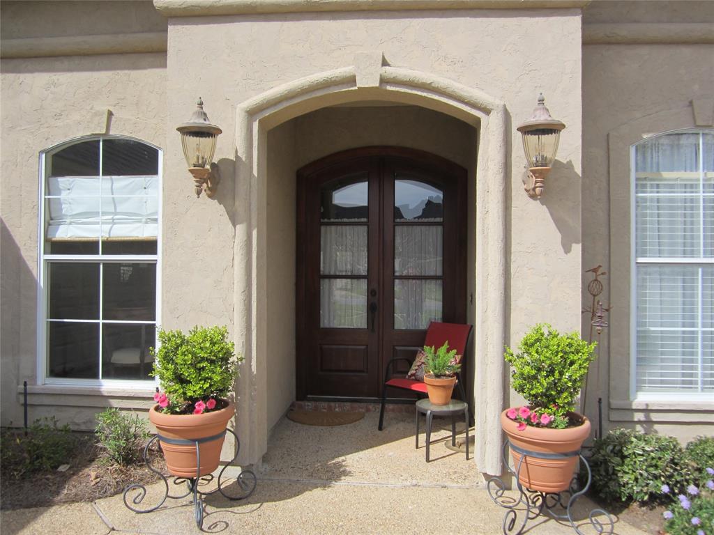 10060 Saint Bernard Drive