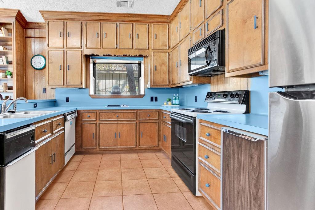 Hide A Way Lake - Residential