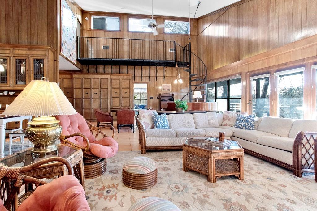 Hide A Way Lake - Residential