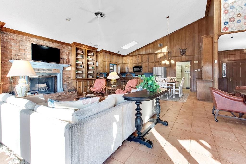 Hide A Way Lake - Residential