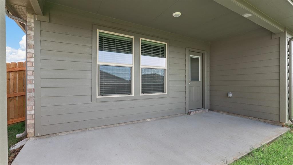 Townes Landing - D.R. Horton - Residential