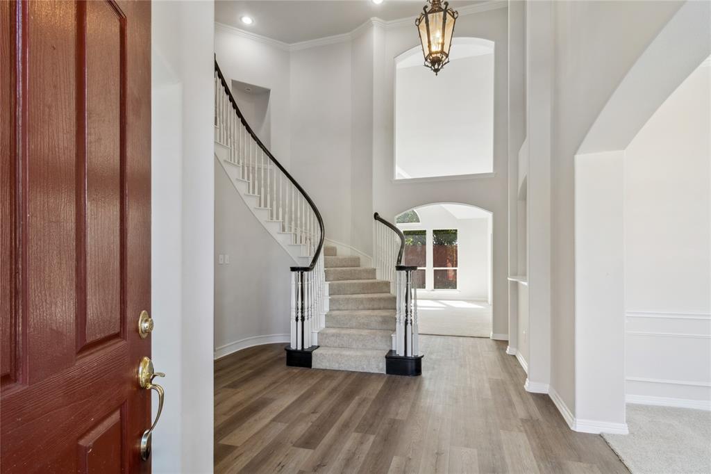 2312 Mallory Drive
