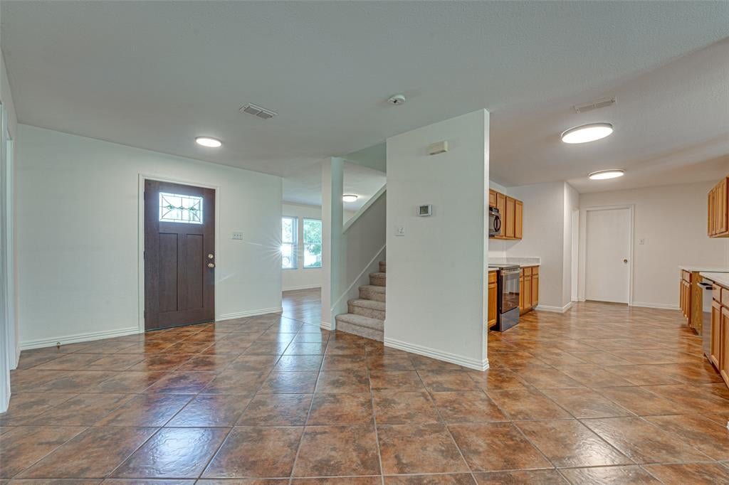 1495 Hickory Creek Lane