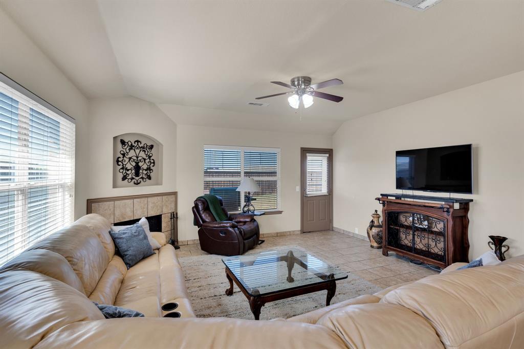 1805 Wood Duck Court