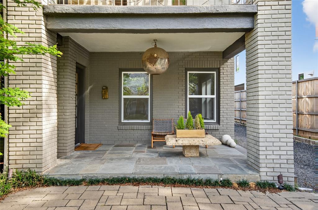 4009 Prescott Avenue