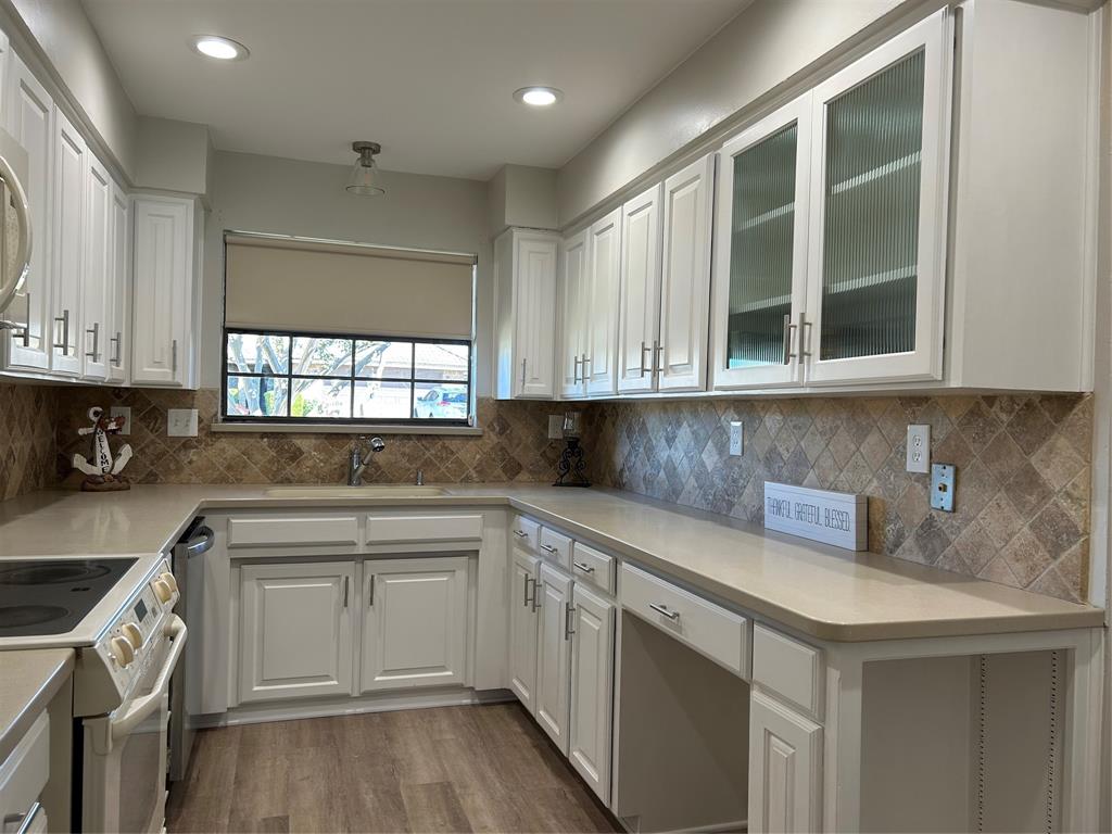 Villas On The Green Add - Residential Lease