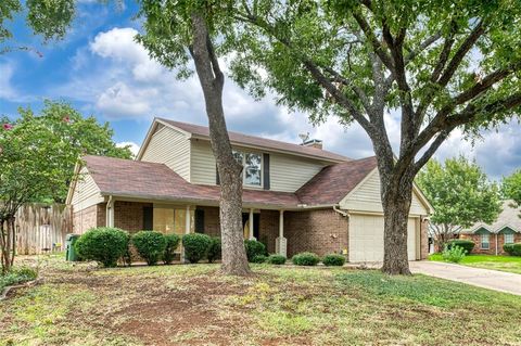 Tiny photo for 4901 Haverford Street, Arlington, TX 76016 (MLS # 21100766)