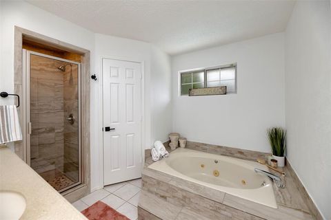 Tiny photo for 4901 Haverford Street, Arlington, TX 76016 (MLS # 21100766)