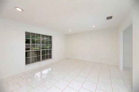 Tiny photo for 4901 Haverford Street, Arlington, TX 76016 (MLS # 21100766)