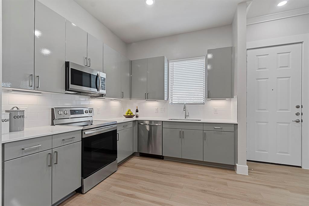 Mansions Prosper - Residential Lease