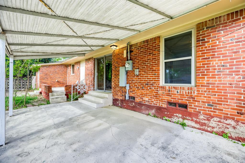 Bob-O-Links Down #4 - Residential