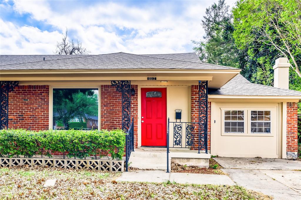 6612 E Mockingbird Lane