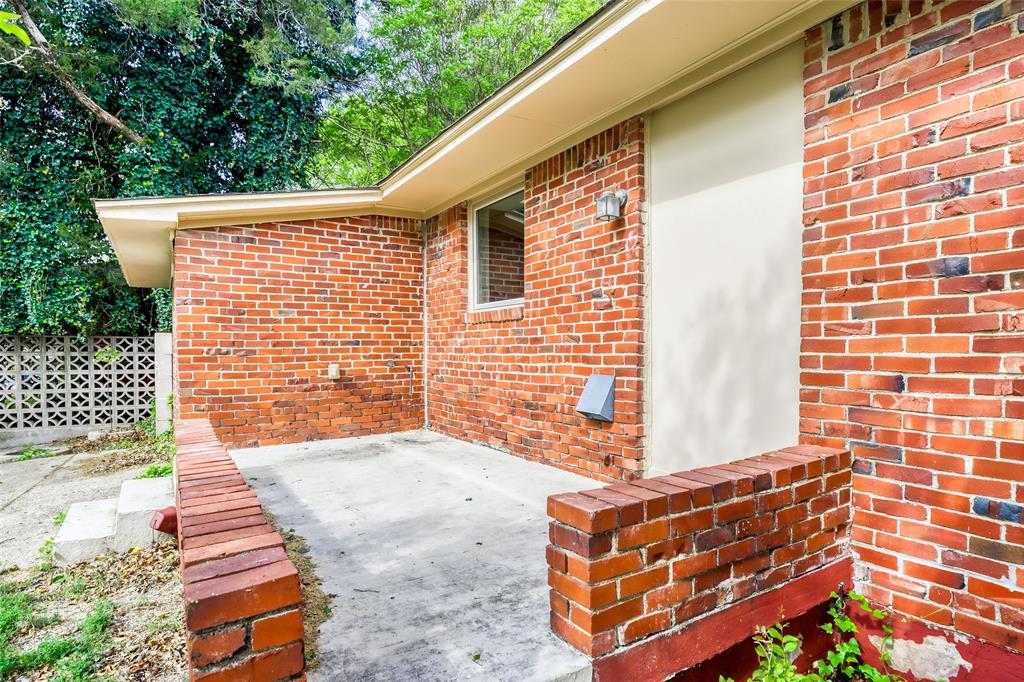 Bob-O-Links Down #4 - Residential