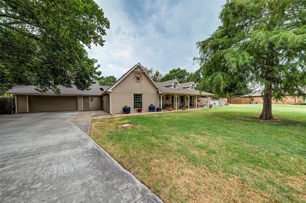 3805 Berry Hill Court