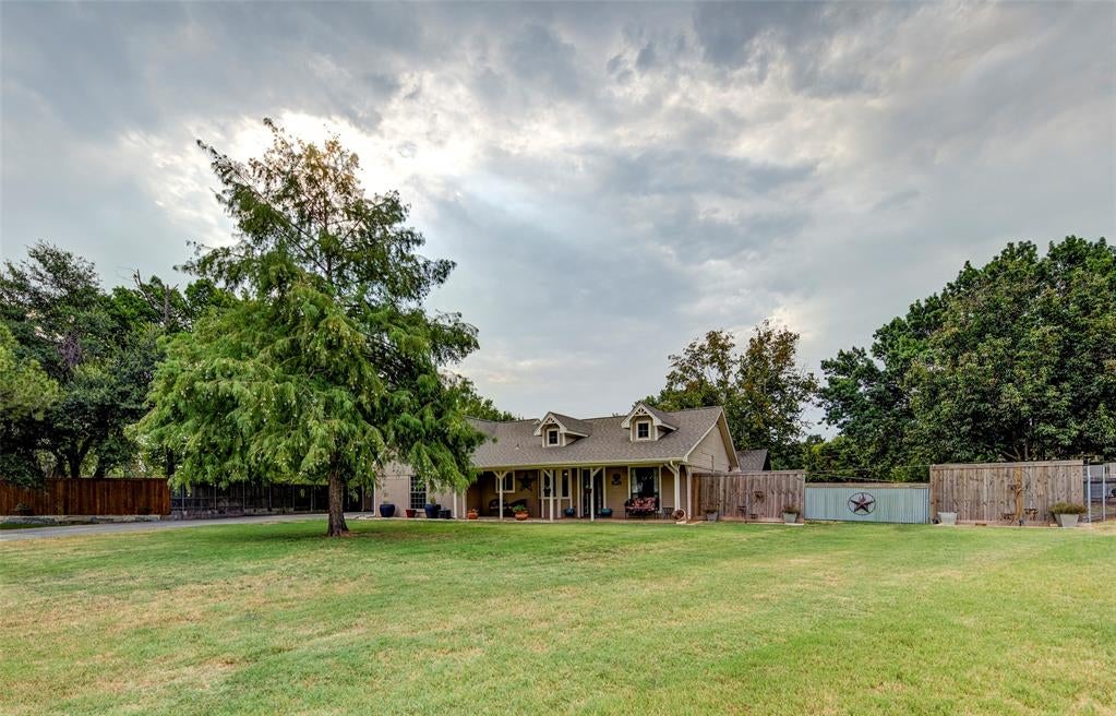 3805 Berry Hill Court