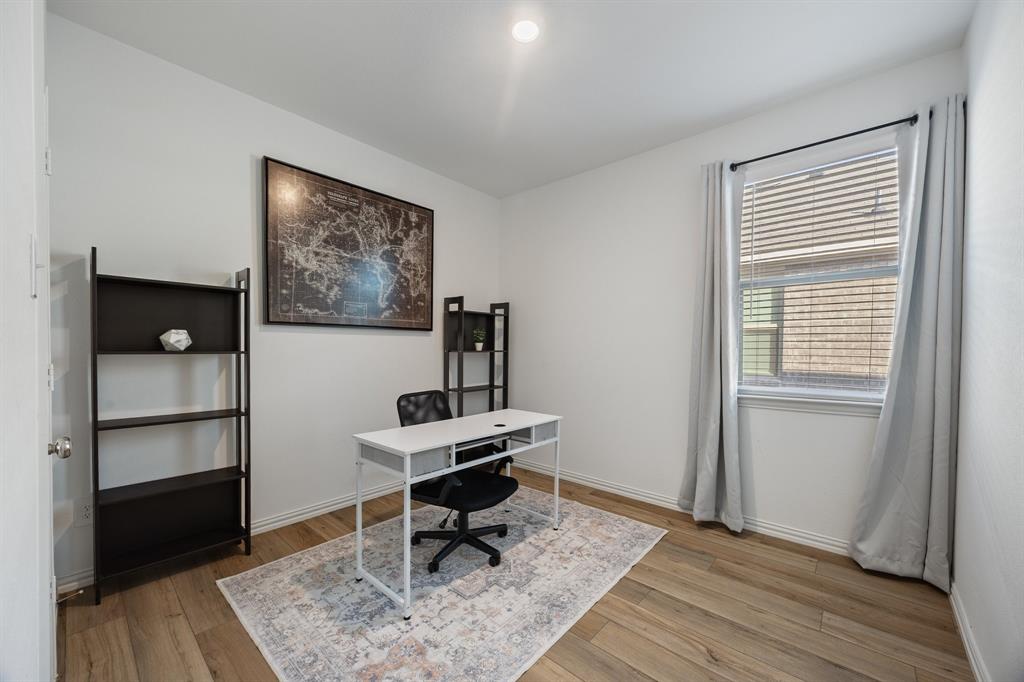 Verandah Ph 4 - Residential