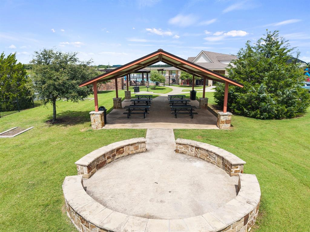 Verandah Ph 4 - Residential