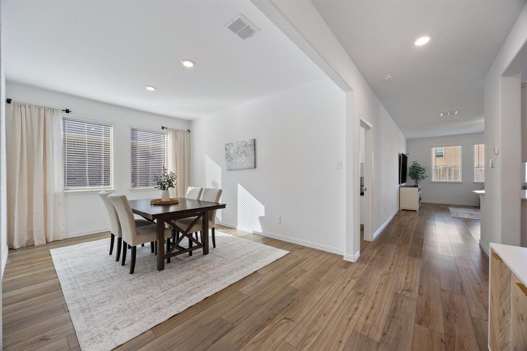 Verandah Ph 4 - Residential