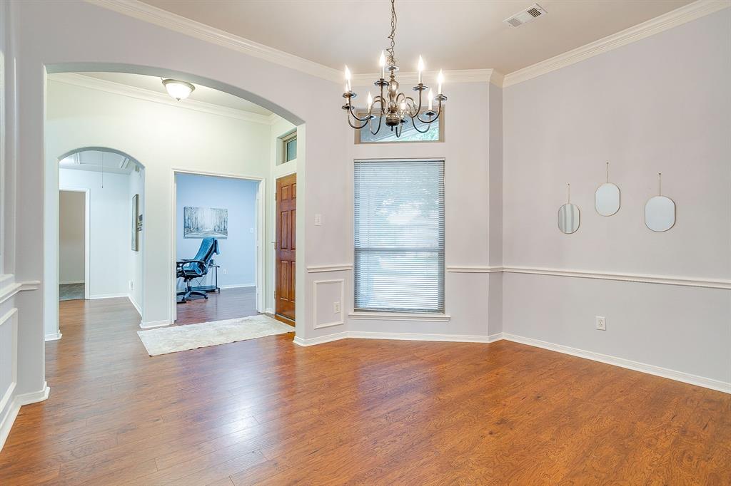 1519 Stratford Drive