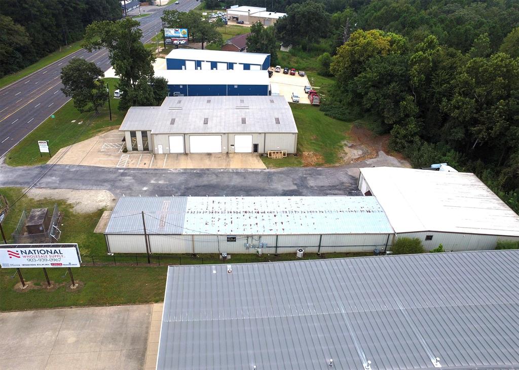 A100327 - A0327 C DEAN - Commercial Lease