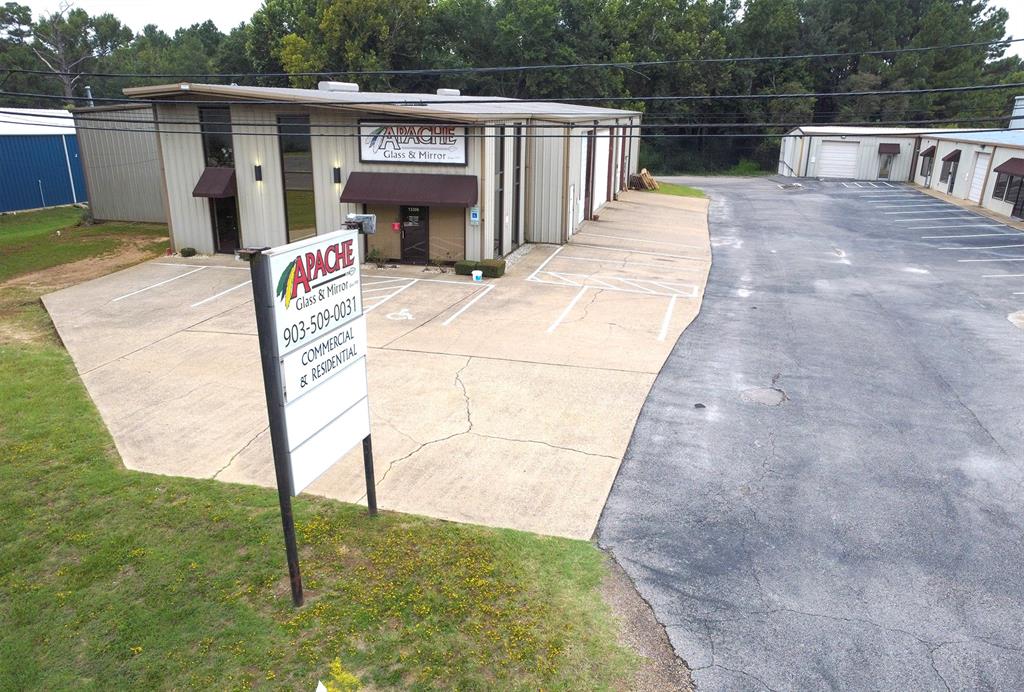 A100327 - A0327 C DEAN - Commercial Lease