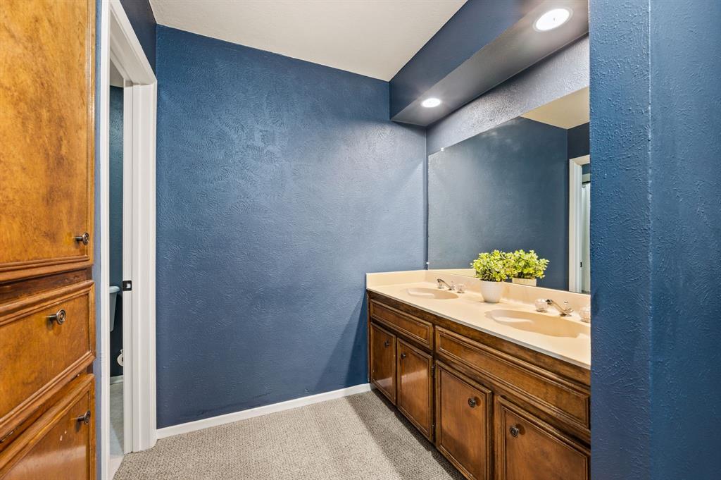 Shady Brook Twnhs Add - Residential