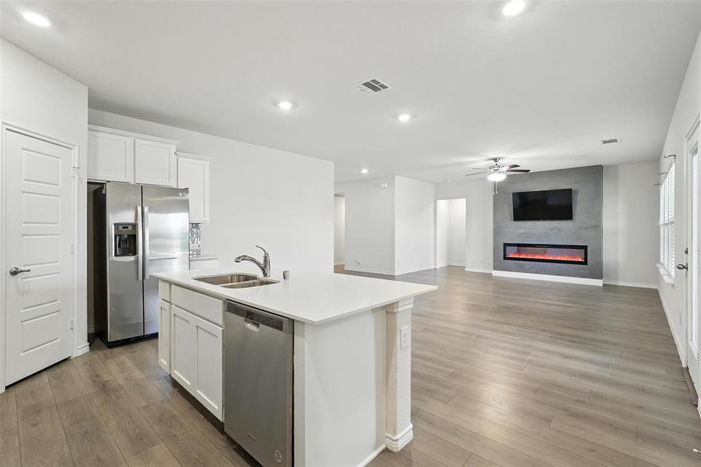 211 Exploration Way