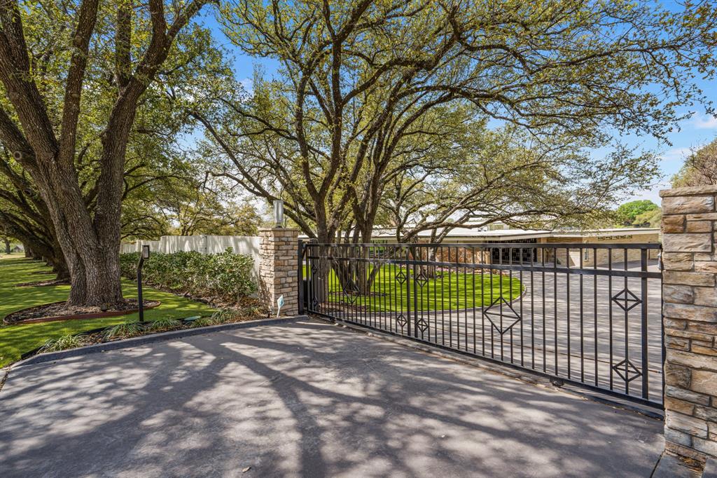 4400 Ridgehaven Road