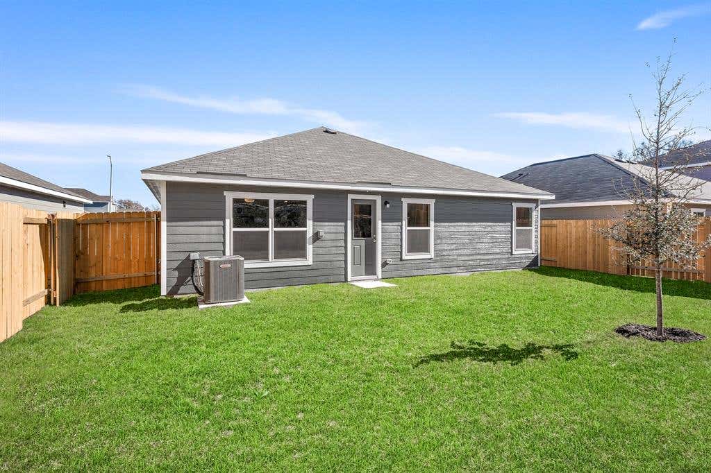 Photo of 4269 Lava Forest Lane, Dallas, TX 75241 (MLS # 21347252)