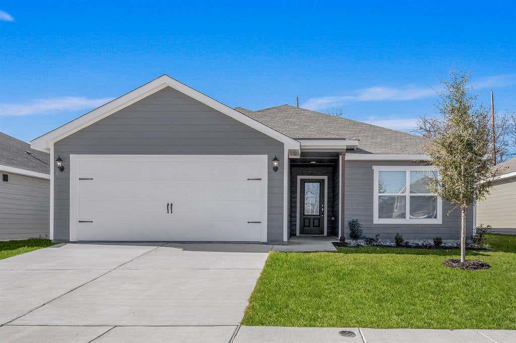 Photo of 4269 Lava Forest Lane, Dallas, TX 75241 (MLS # 21347252)