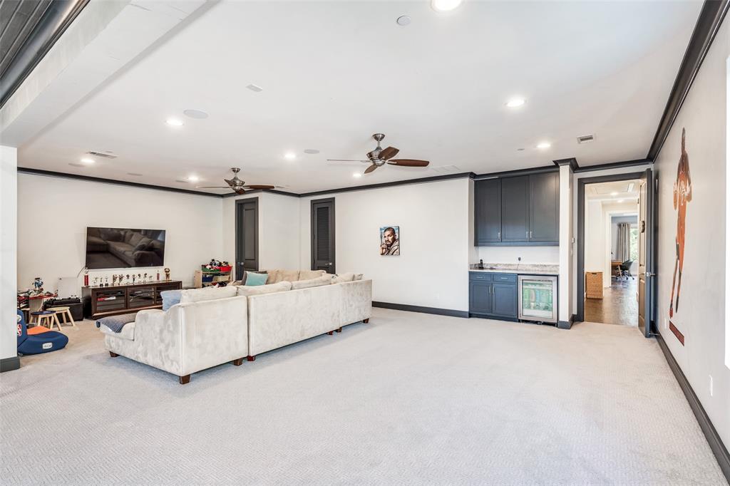 Manchester Downs - Residential