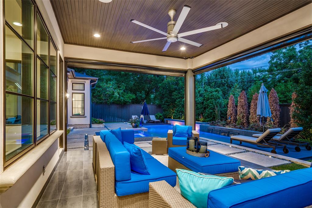 Manchester Downs - Residential