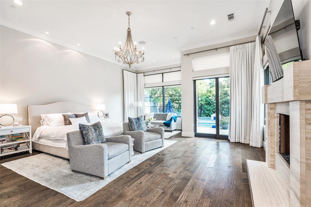 Manchester Downs - Residential