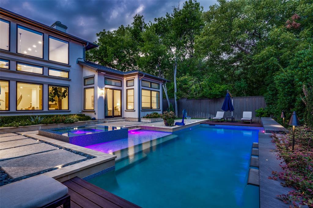 Manchester Downs - Residential