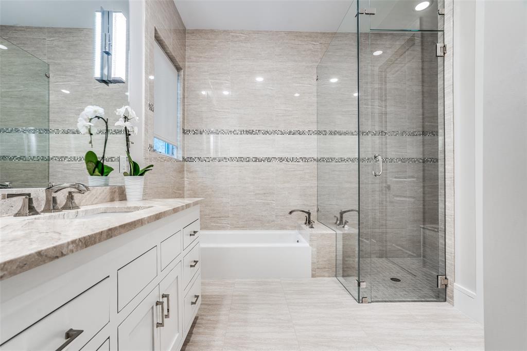 Manchester Downs - Residential