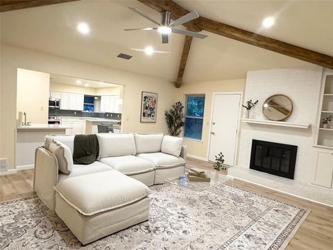 Photo of 6513 Circleview Drive, North Richland Hills, TX 76180 (MLS # 21132314)