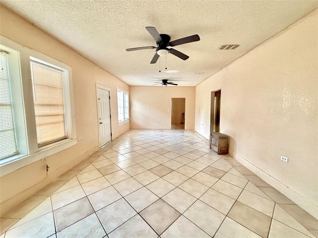 870 SW 4th st