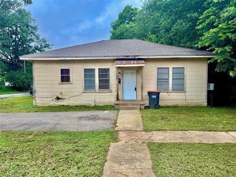870 SW 4th st Paris TX 75460