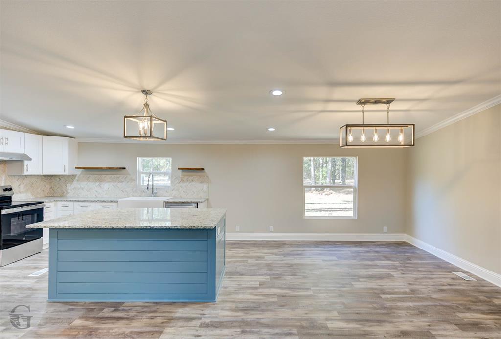 Doe Lane Estate - Residential